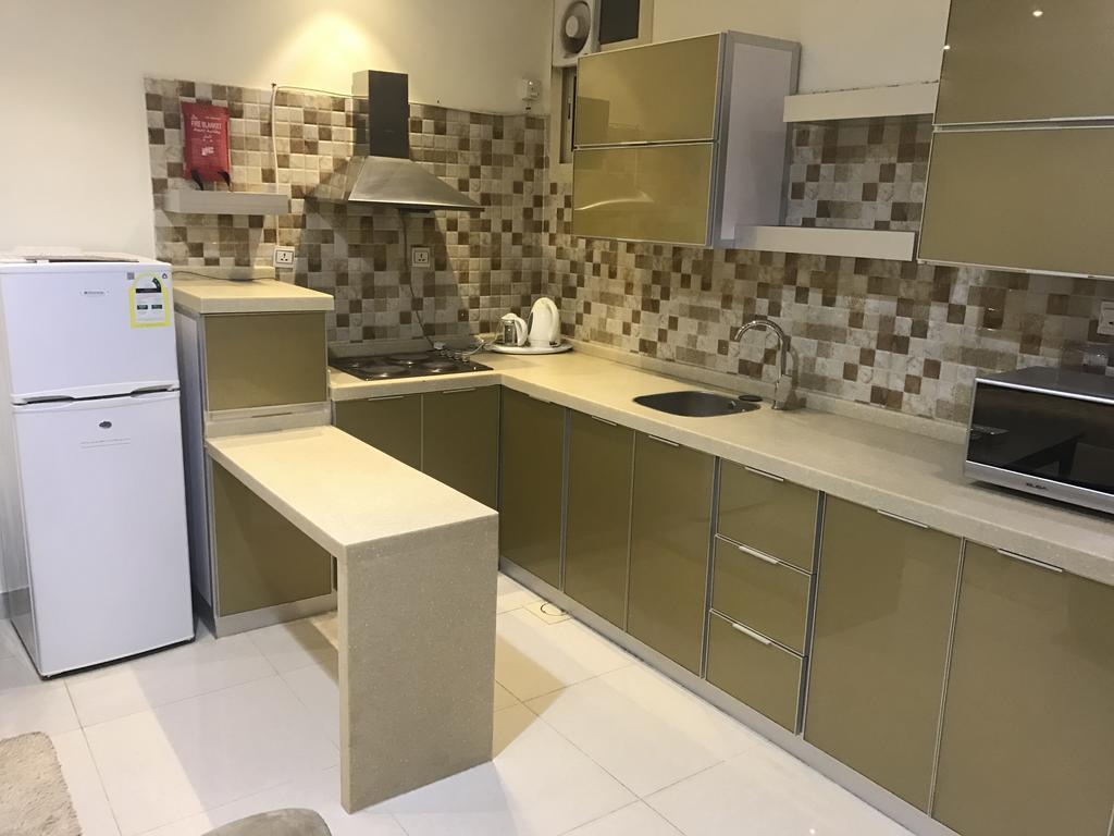 Seher Aloyon Funished Apartments Buraidah Bagian luar foto